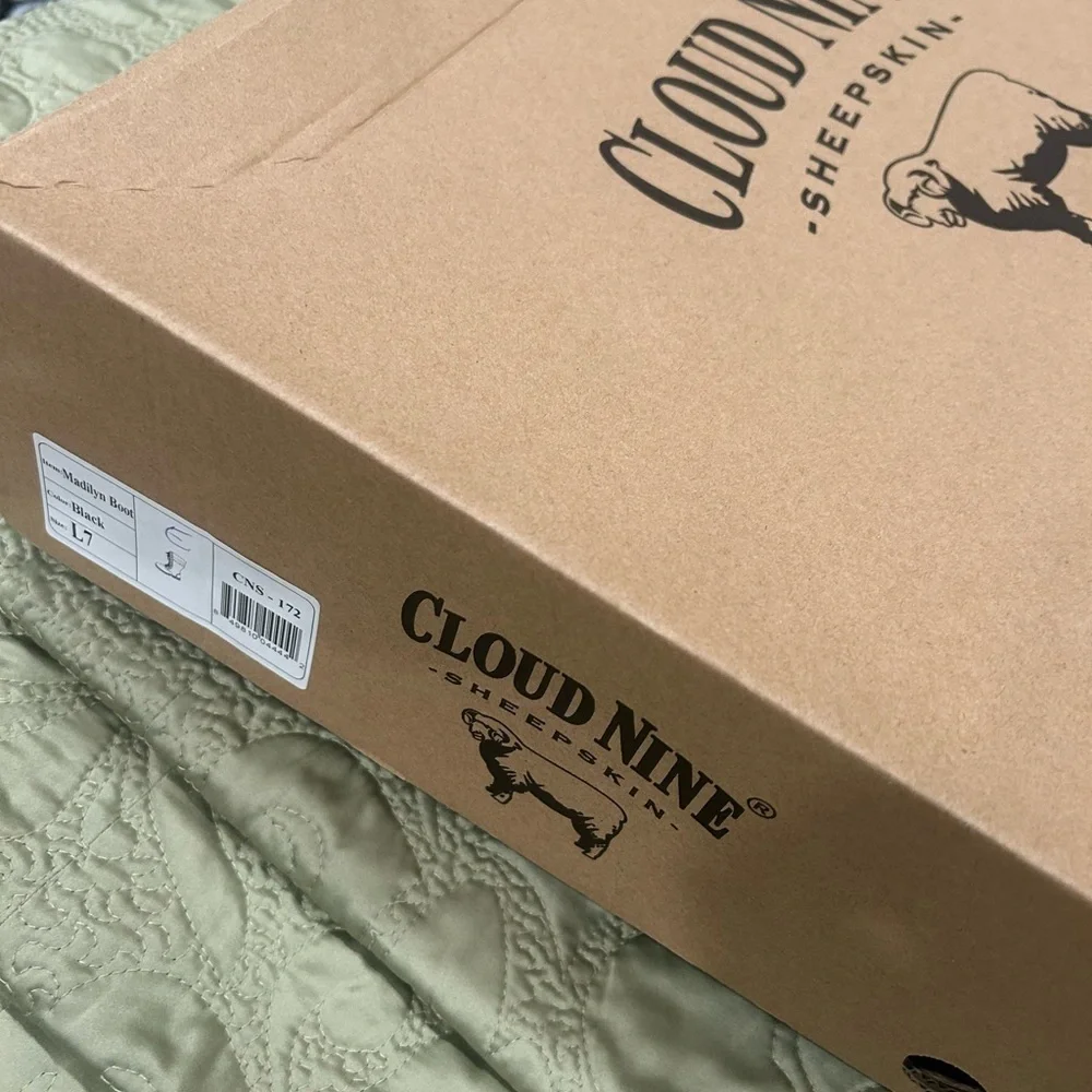 Cloud Nine Black boots